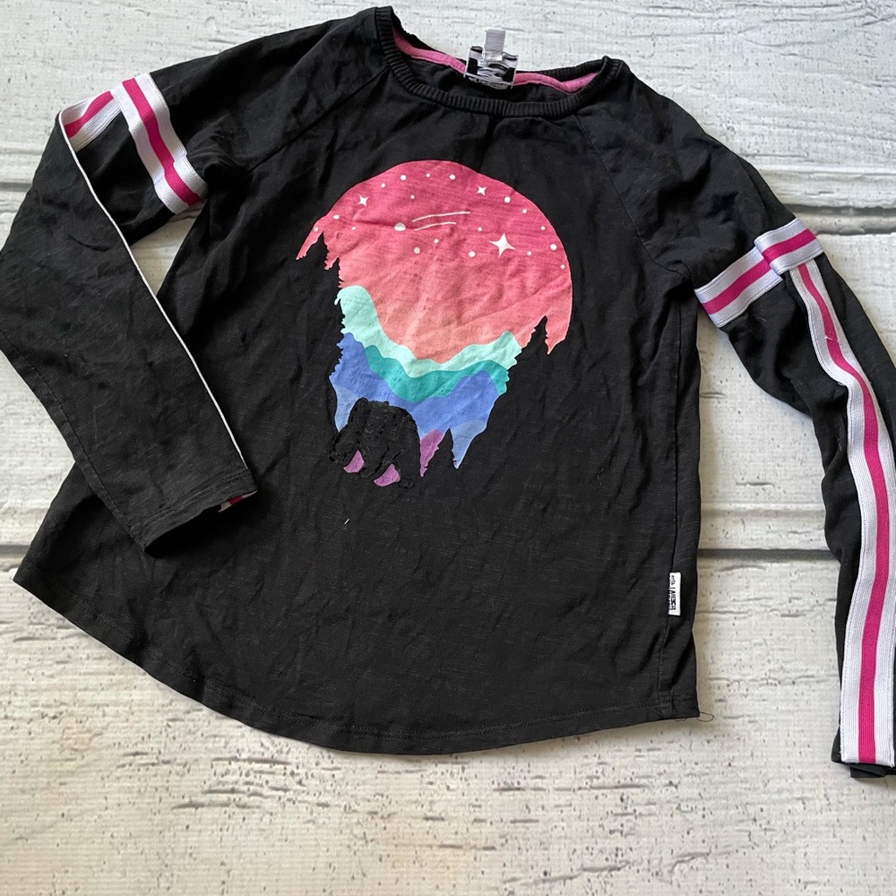 Art & Eden animal planet sweatshirt